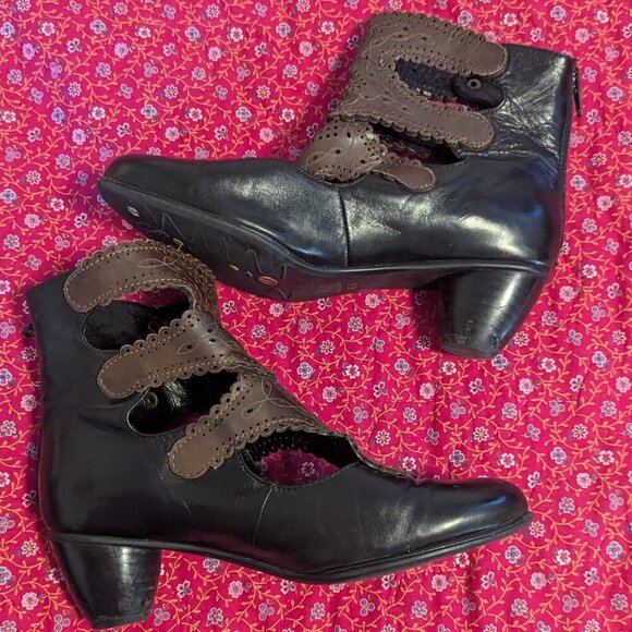 Anthropologie Chiseled Doily Booties Everybody by AZ Moda Shoes Boho Victorian - Picture 5 of 11